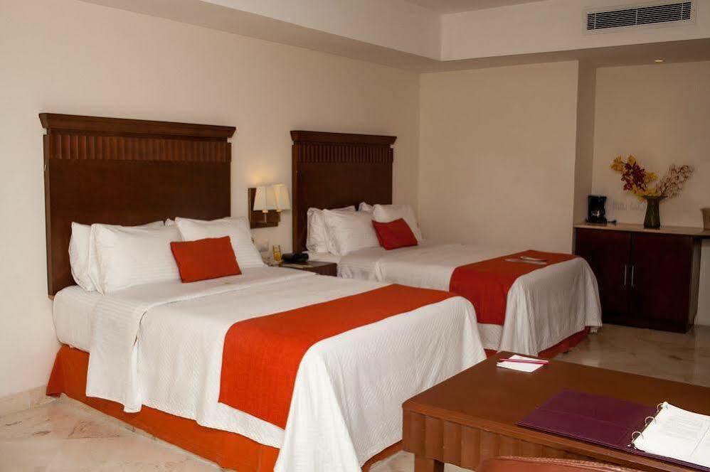Ramada Plaza by Wyndham Veracruz Boca del Rio Exterior foto